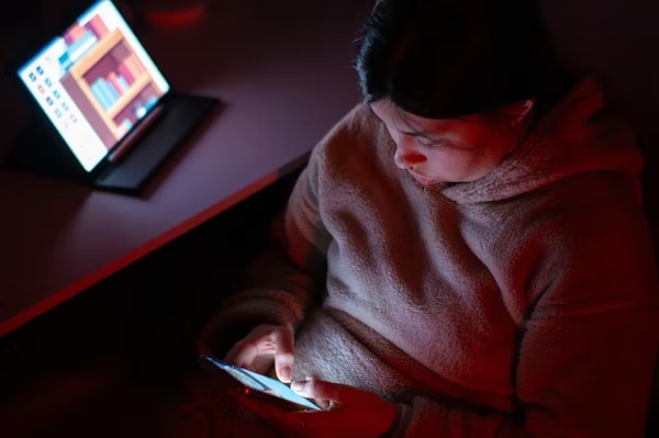Xorgasmo: The Hidden Cost of Digital Overstimulation and the New Psychology of Online Pleasure